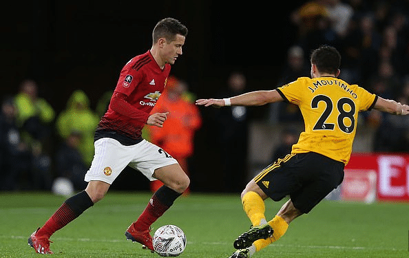 对凯恩的兴 对凯恩的兴